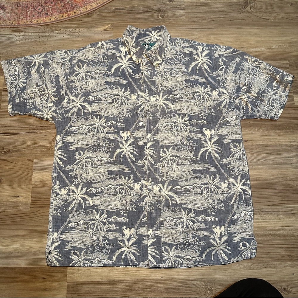 Big Dogs Blue and White Vintage Hawaiian Shirt